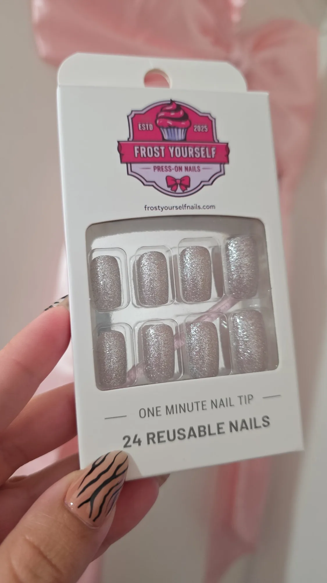 Crystal Clear vs Stand Out Press-On Nails: Which Design Wins?