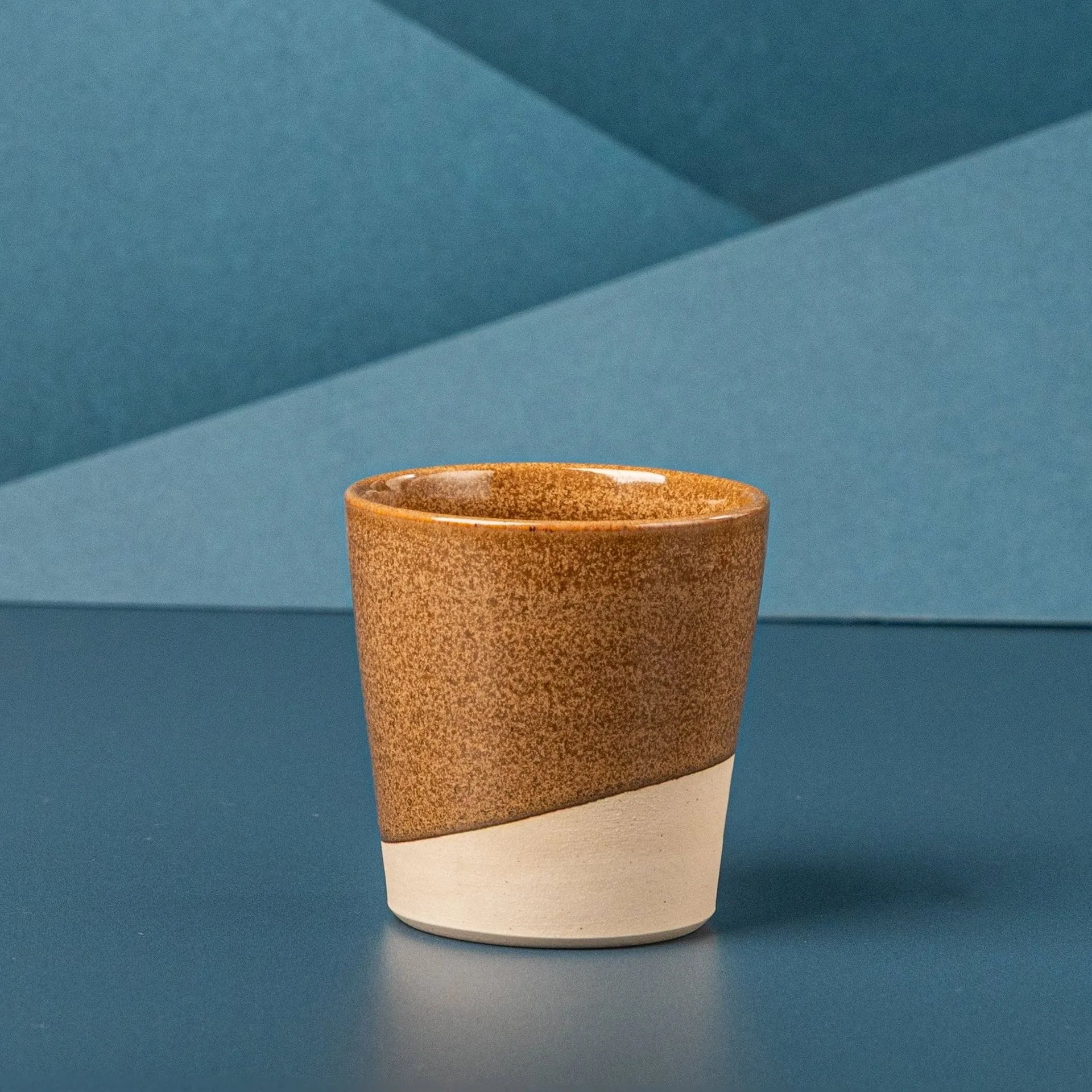Compostable Coffee Pods vs Plastic Pods: The Ultimate Environmental and Taste Comparison