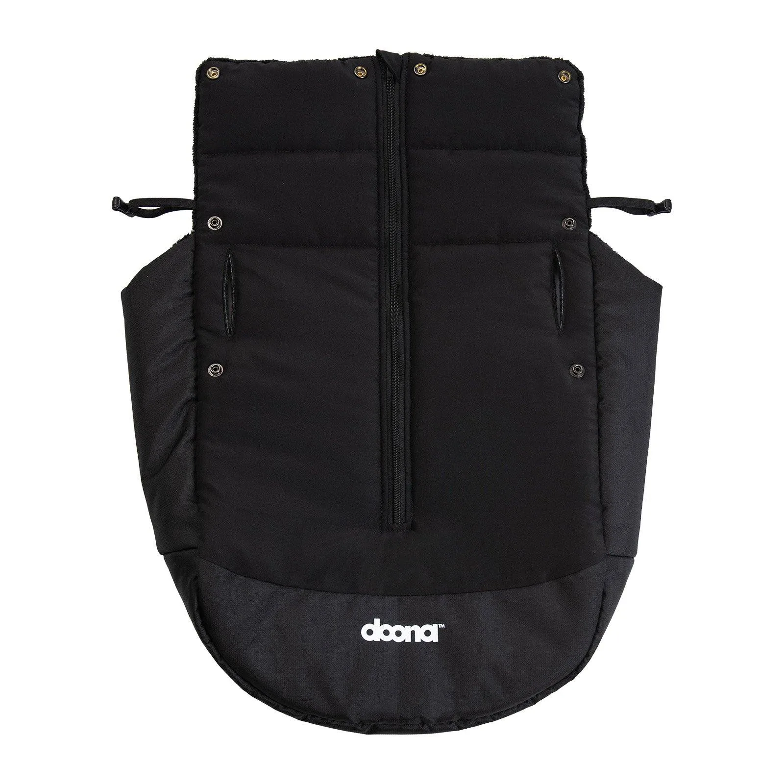 Doona winterhoes vs. voetenzak: wat houdt baby warmer?