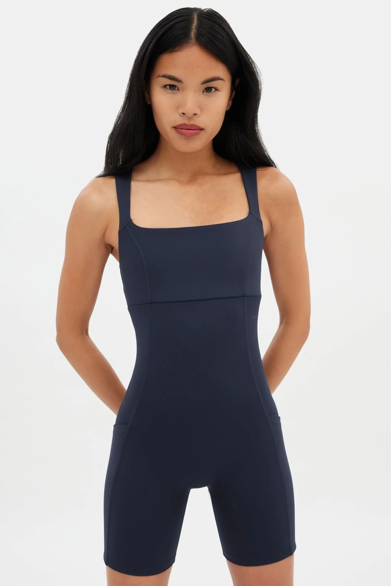 Skyline Tina Open Back Unitard: Styling- und Layering-Ideen