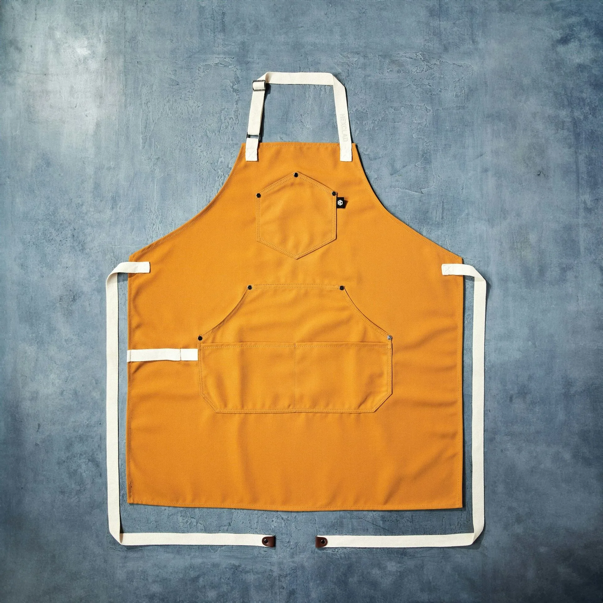 How to Choose the Best BBQ Tool Set for Outdoor Grilling: Essential Features and Materials