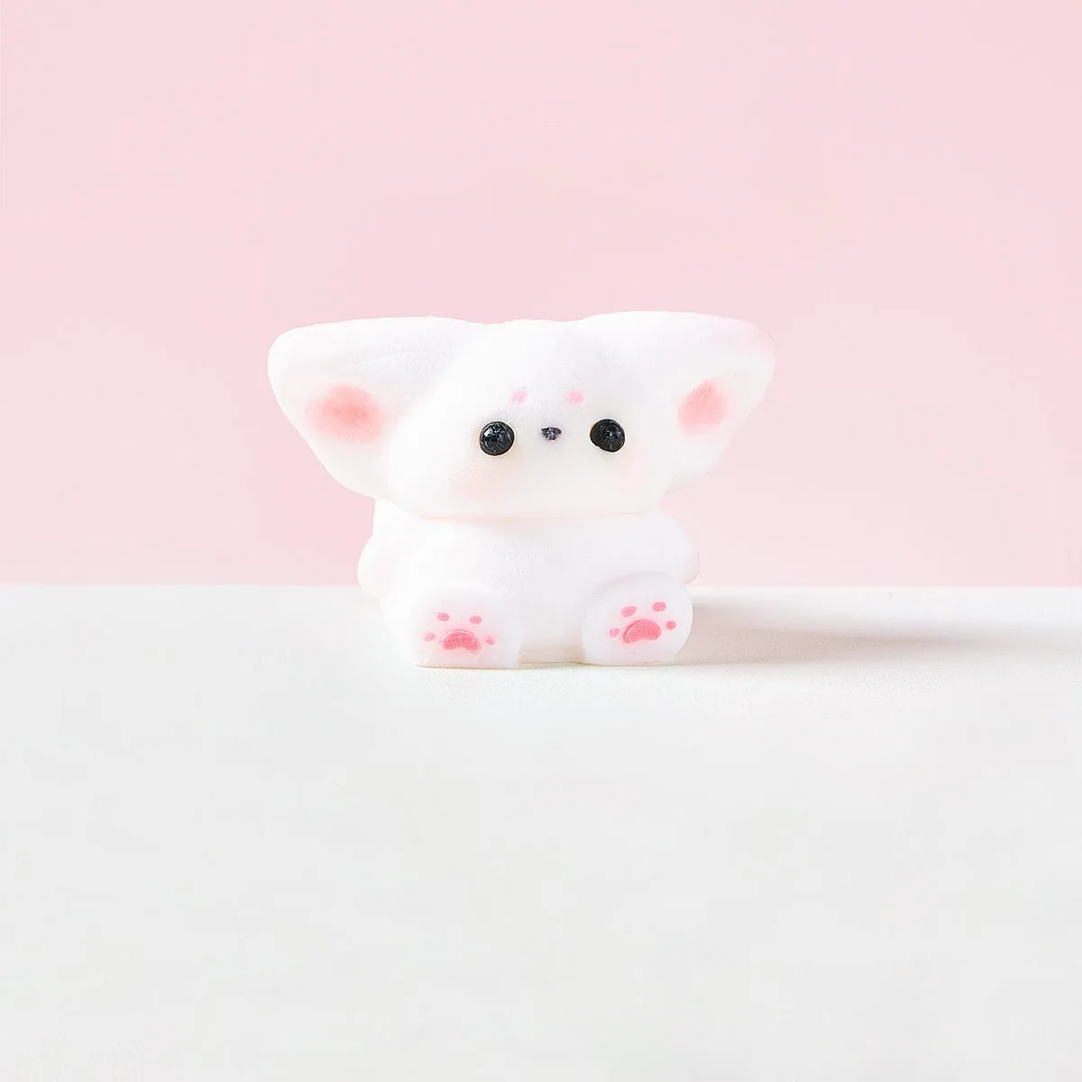 Zorro Flocado Taba Squishy