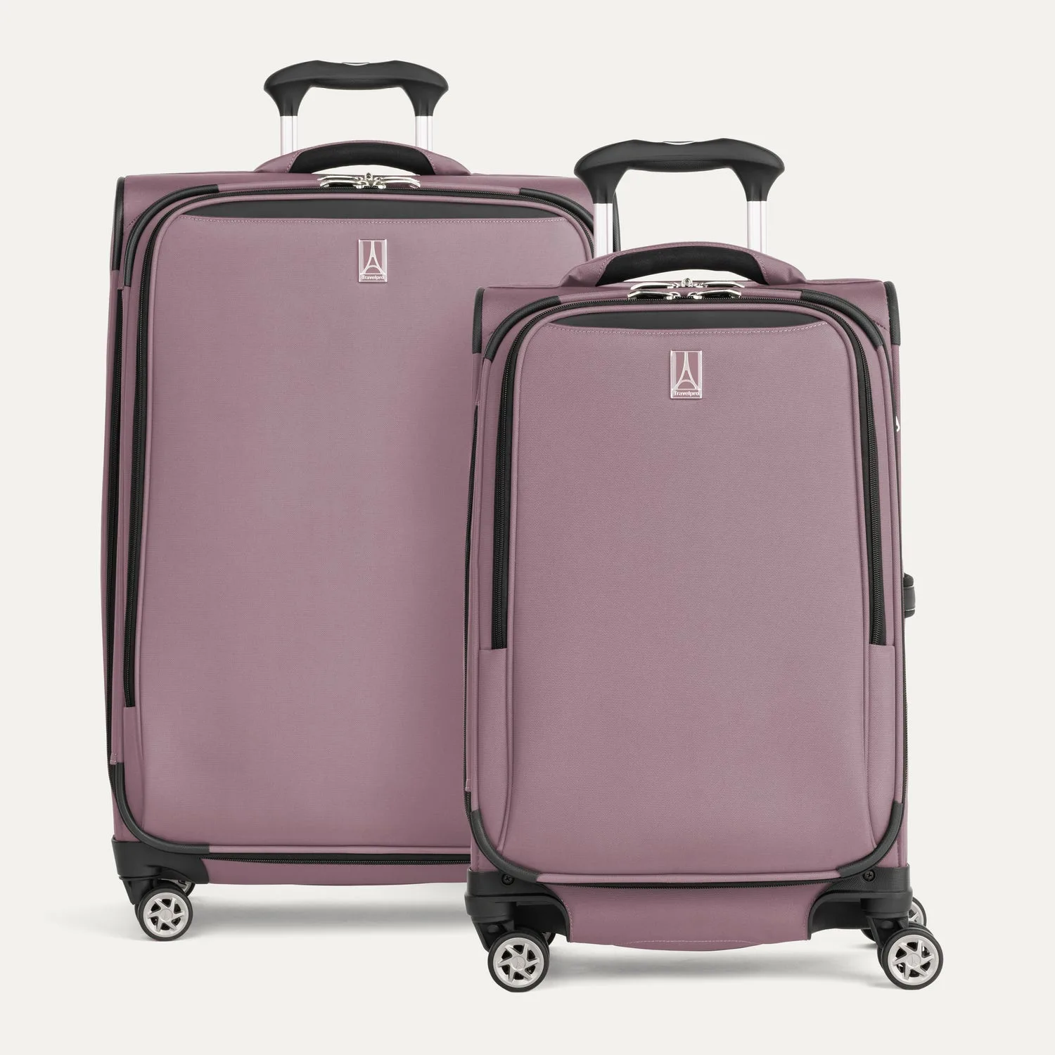 دليل تعبئة مجموعة Roundtrip Carry-On & Medium Check-In