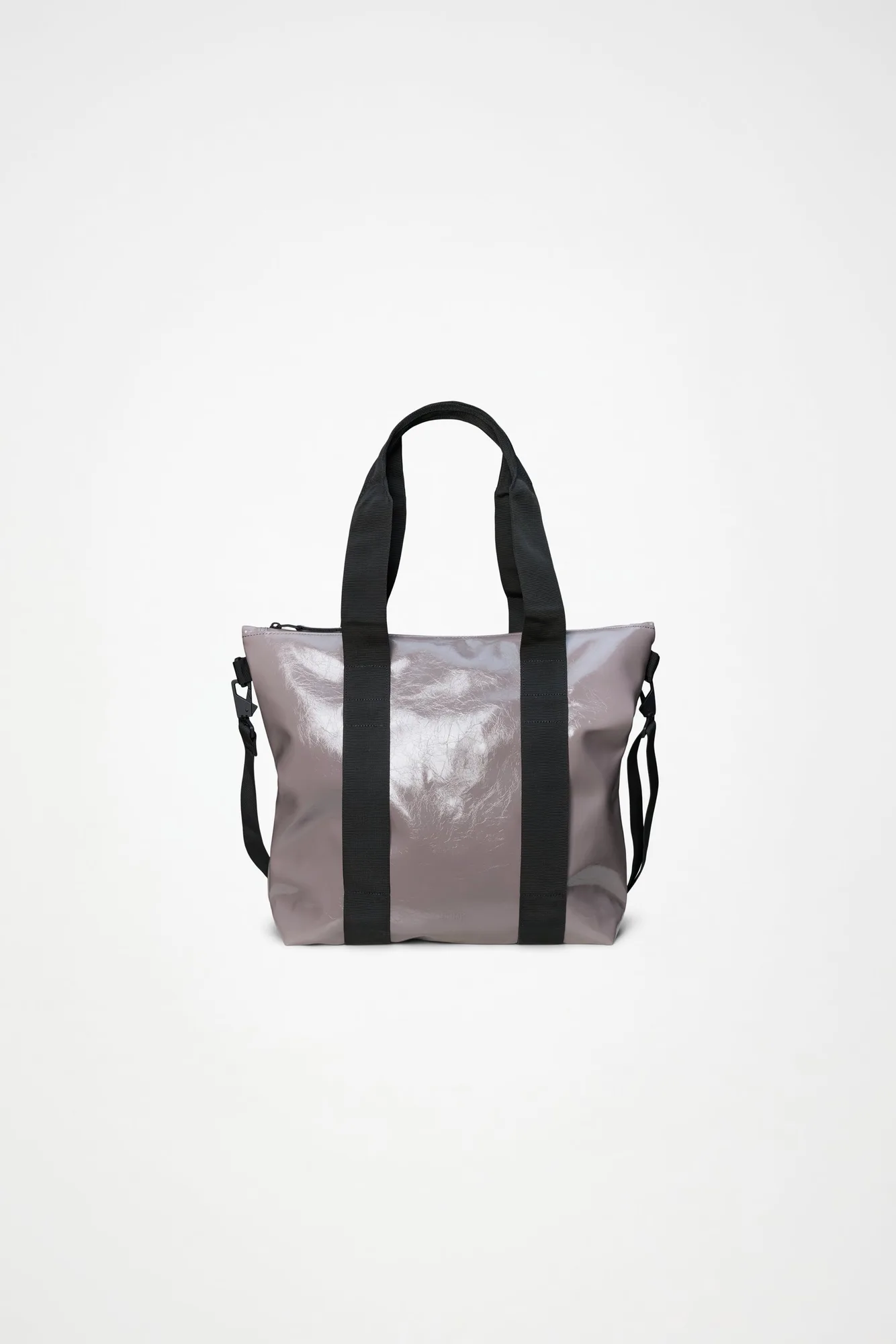 How to Pack a Tote Bag for Everyday Use