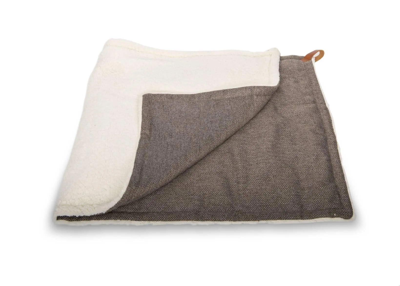 How to Choose a Luxury Dog Blanket for Indoors