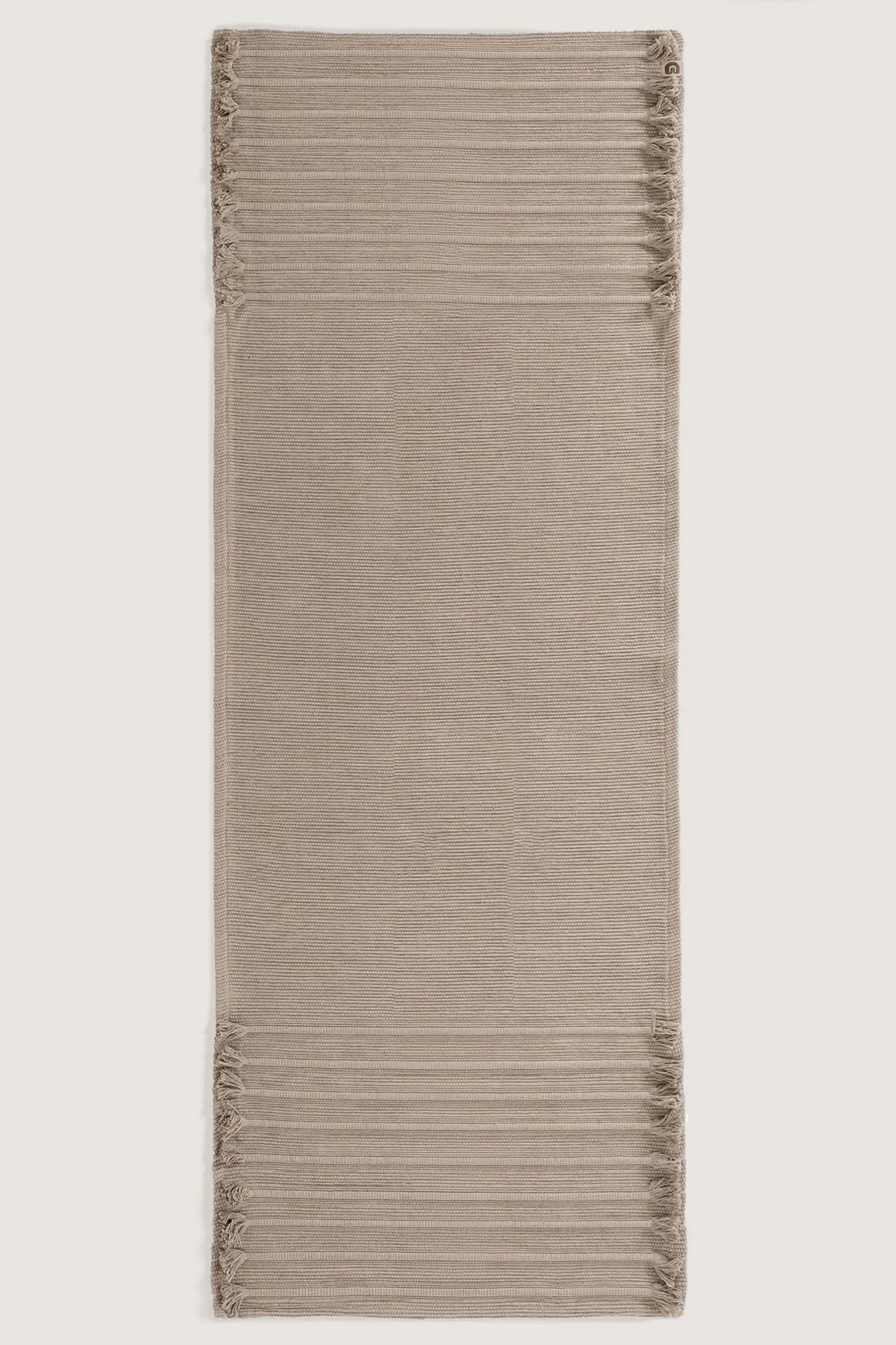 Por qué tu esterilla herbal de yoga tiene aroma natural