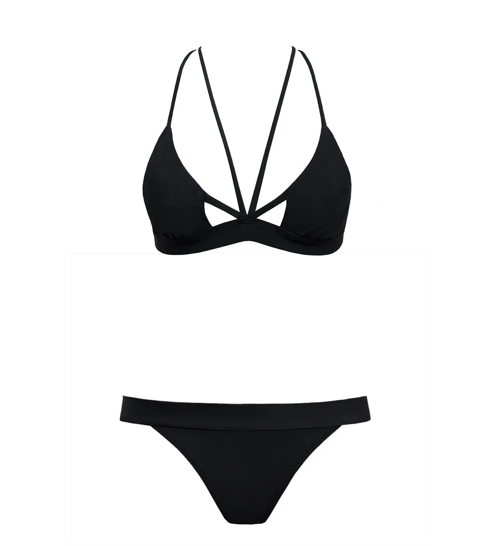 Nova + Cheeky: How to Style a Triangle Bikini