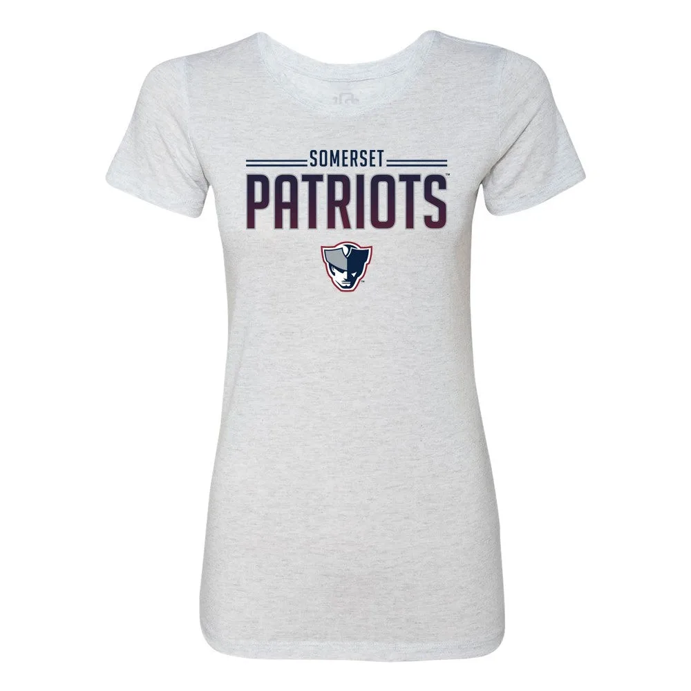 Stijlgids voor het Somerset Patriots Women's Formal Tee
