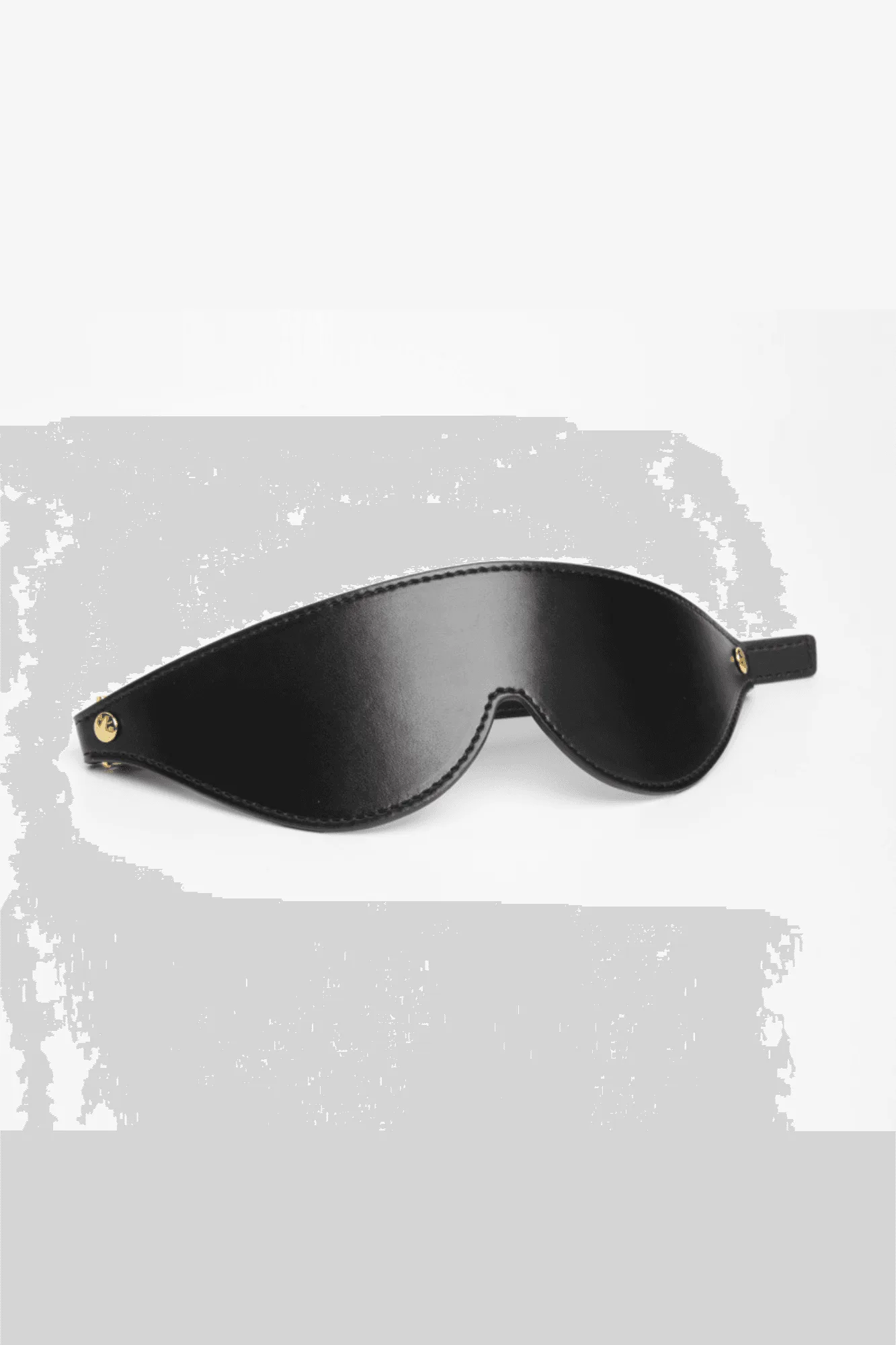 What to Look for in a Vegan Leather Blindfold