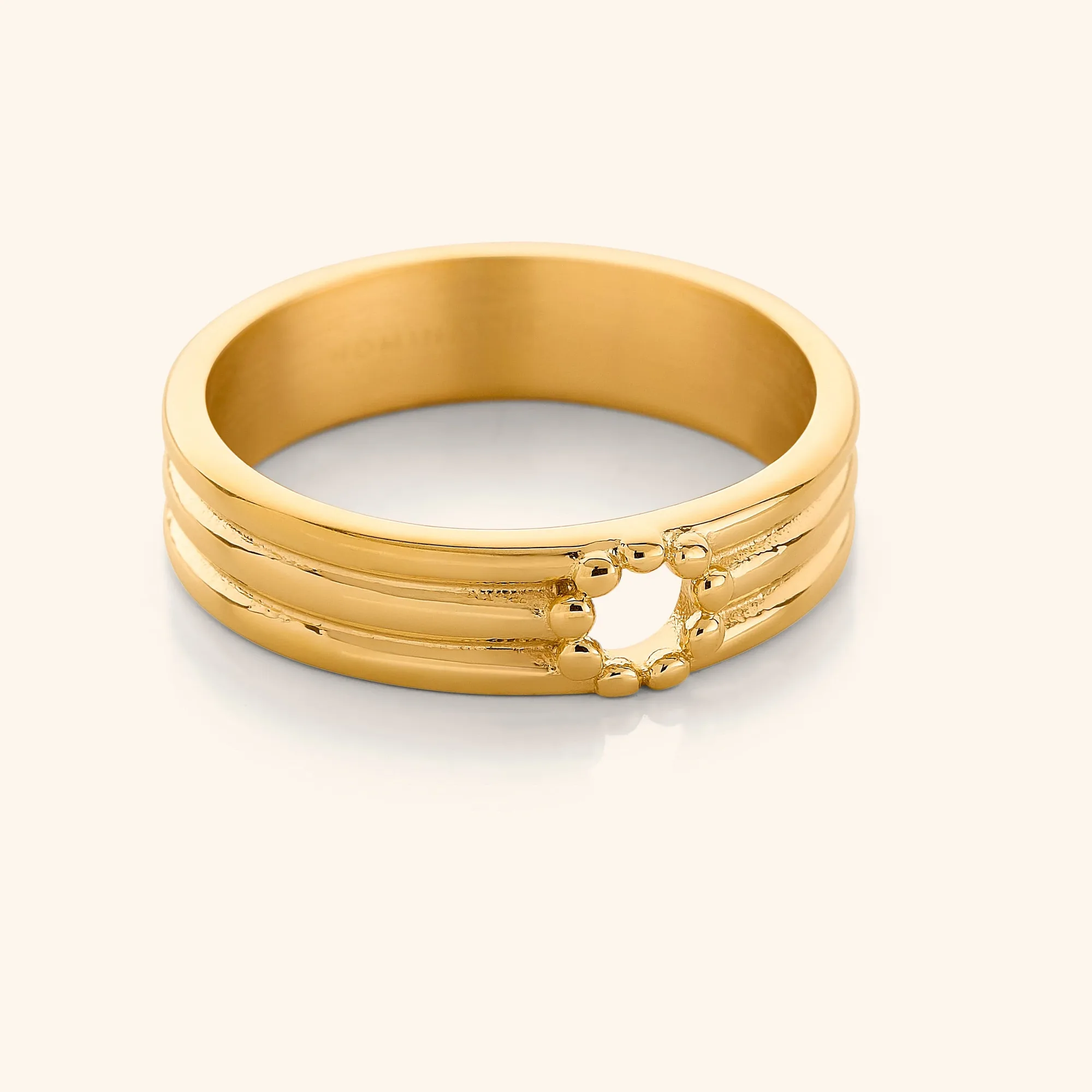 How to Stack Rings for a Trendy Everyday Look: Expert Styling Tips