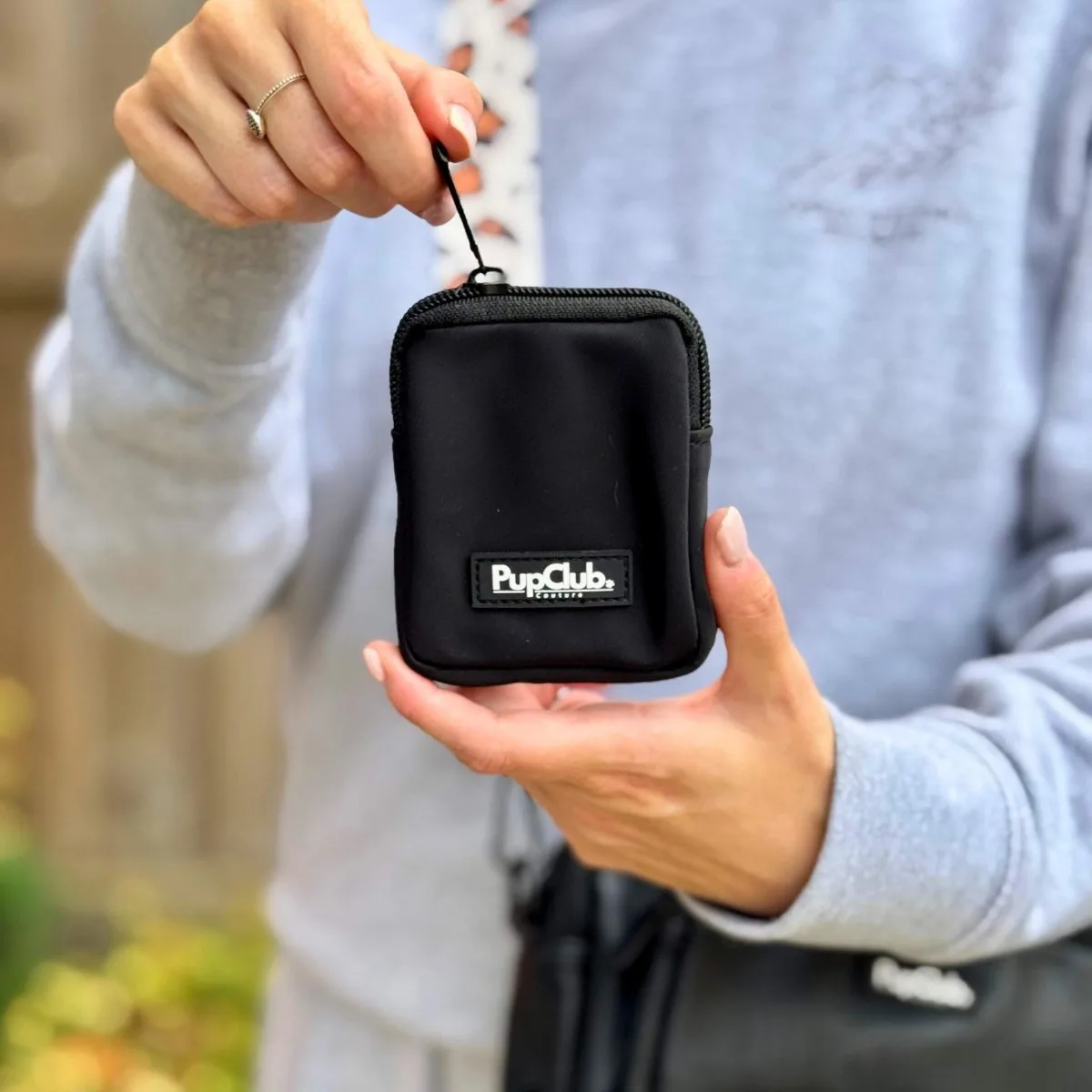 Poop Pocket vs Treat Pouch: Which Is Better for Walks?