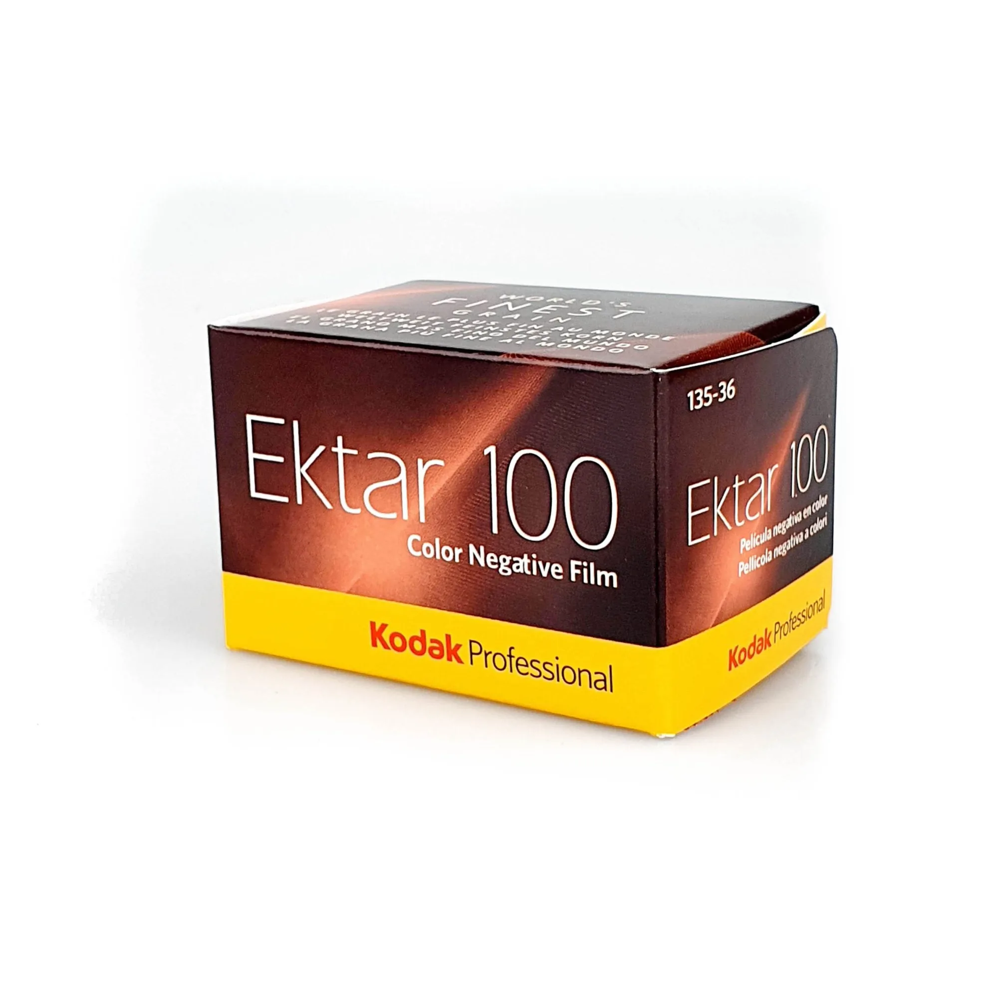 Instant Film Cameras vs Disposable Cameras: Which to Buy?