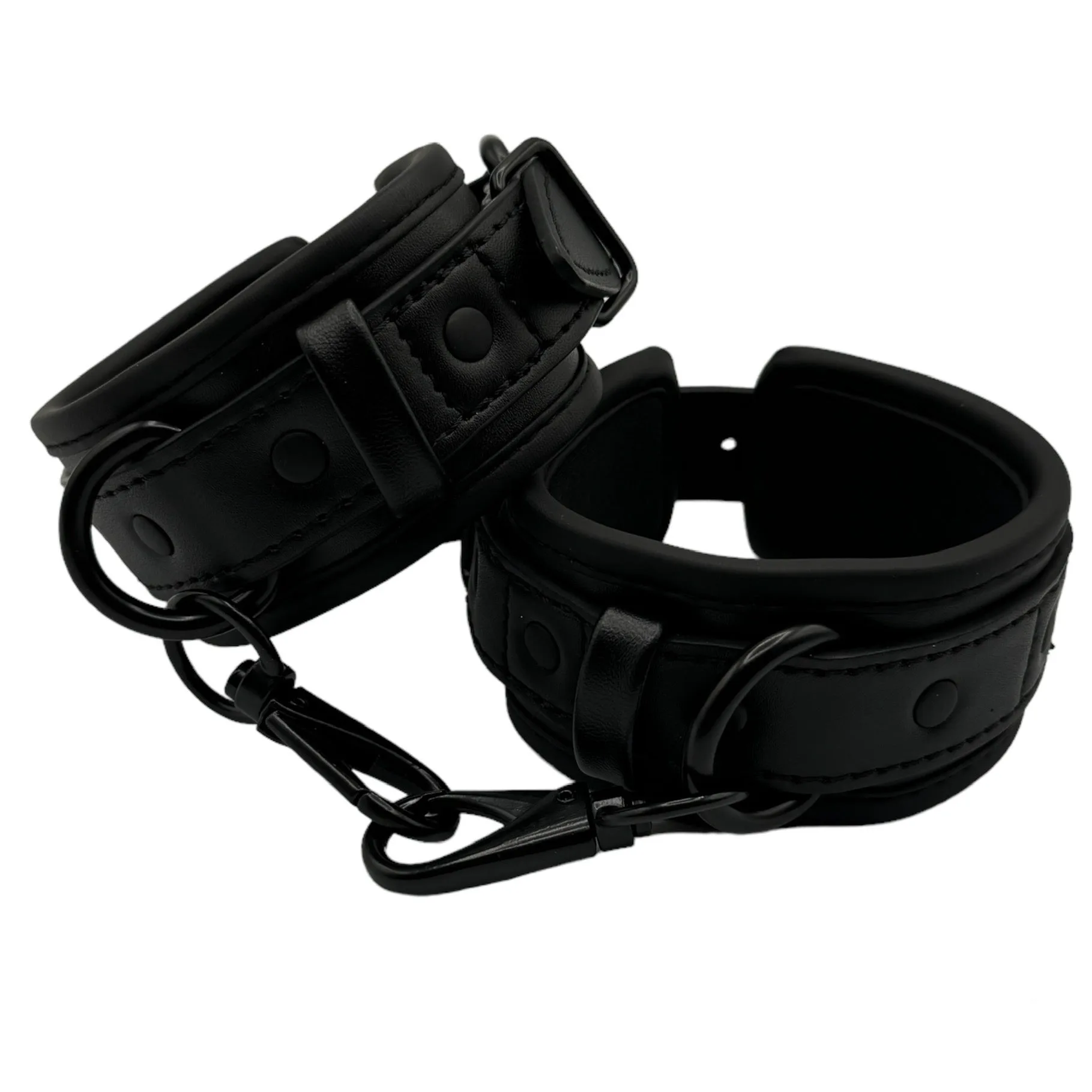 Menottes BDSM: Leather Cuff Buying Guide