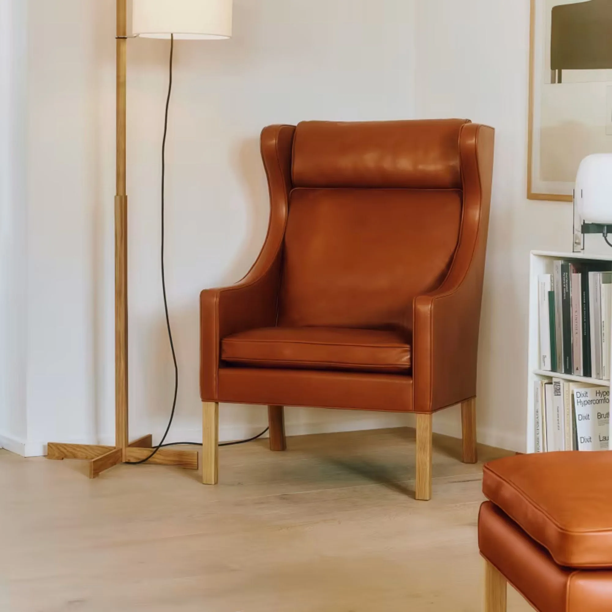 T-Chair vs Mogensen 2204 Wing Chair: Which Iconic Lounge Seating Is Right for You?