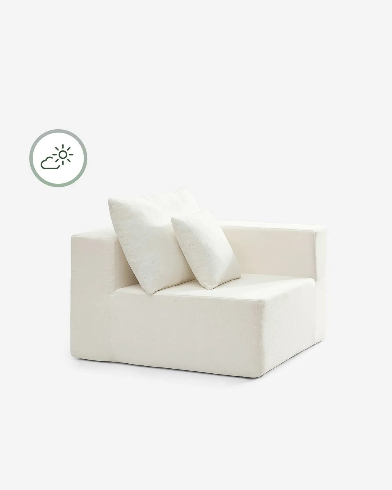 How to Create a Cozy Outdoor Living Space with Furniture and Throws