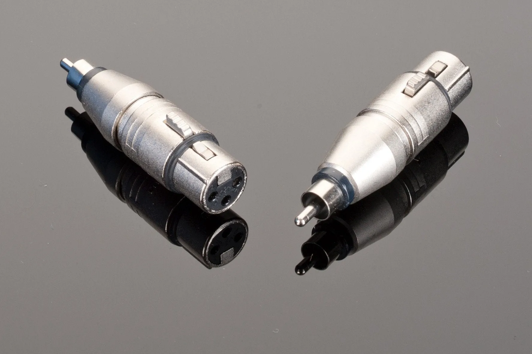 Male RCA to Female XLR