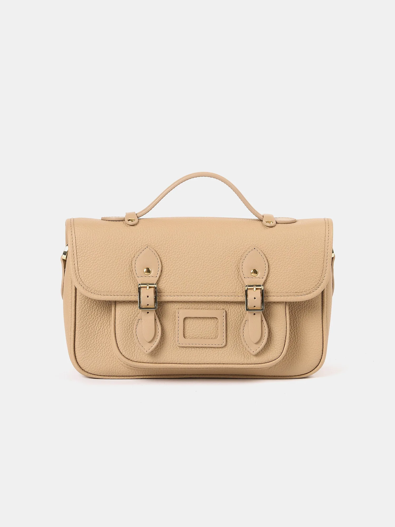 Soft Satchel Latte Pele de Vitela: Guia de Uso Diário e Ajuste