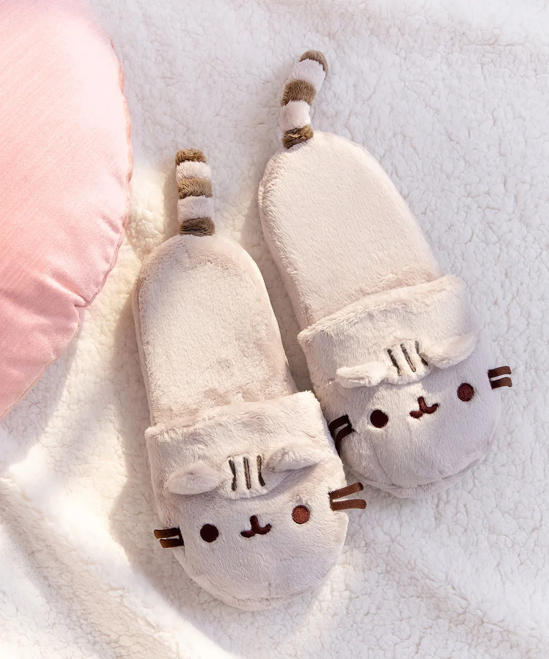 شبشب Pusheen Plush