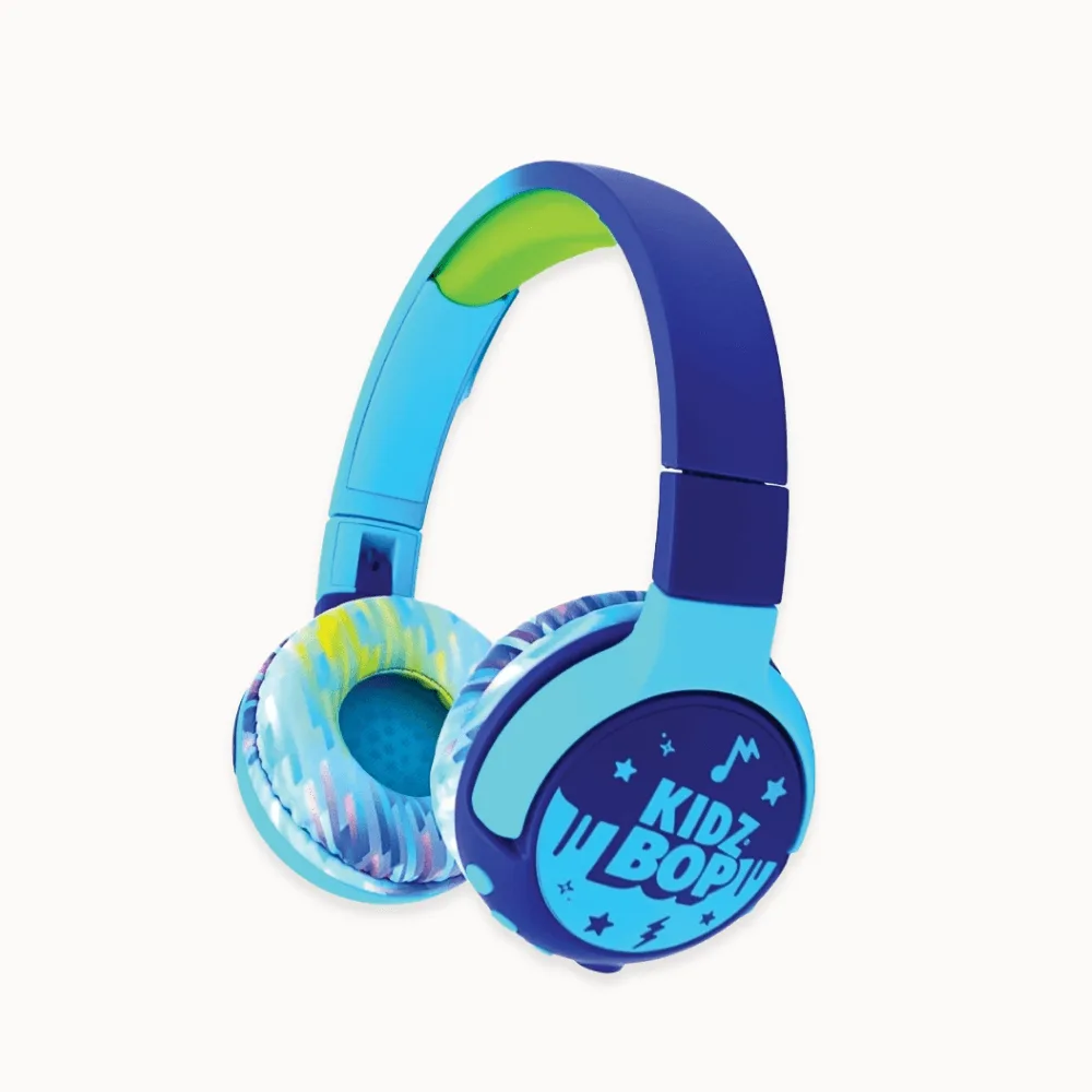 Wired vs Wireless Headphones for Kids: Which Is Best for Your Child?