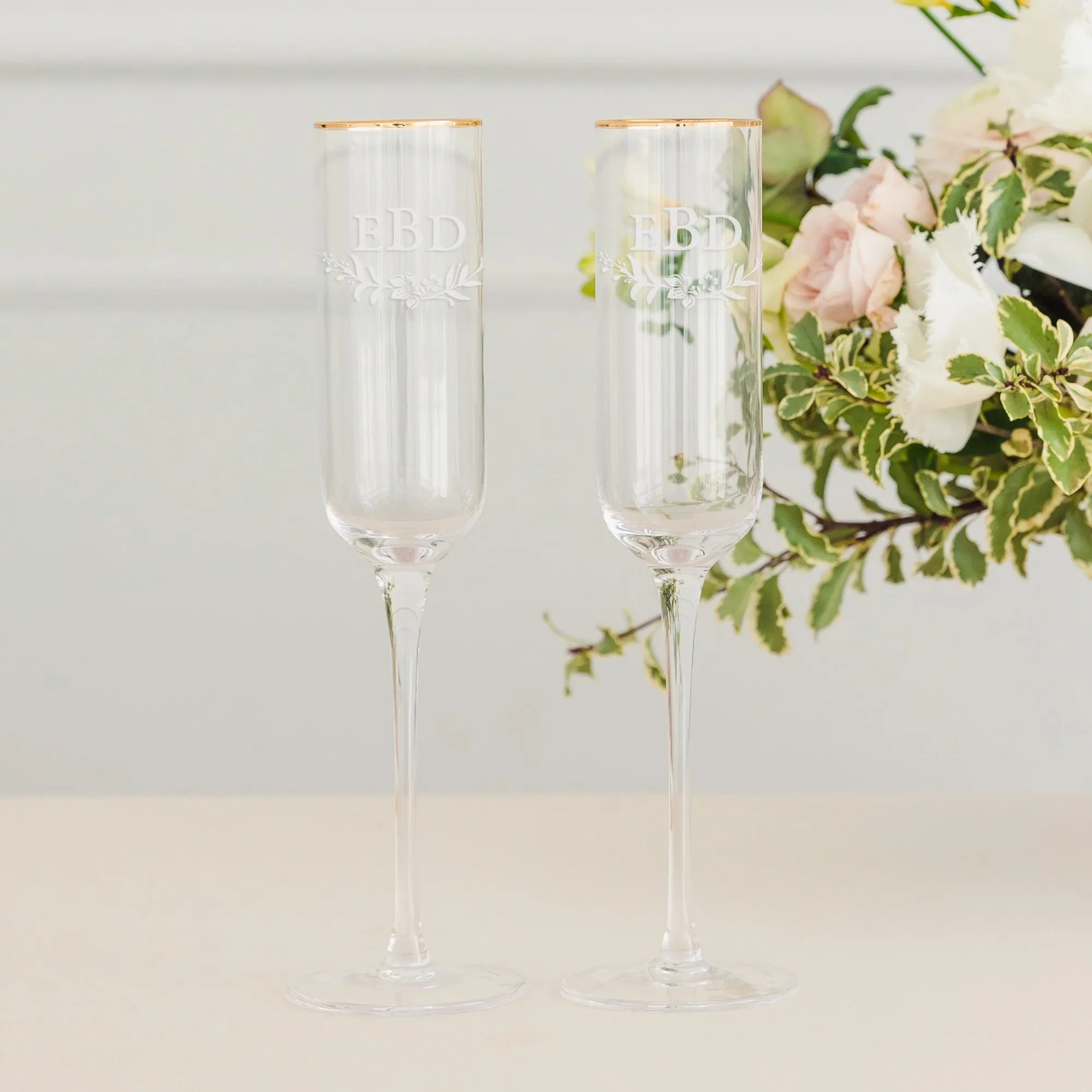 Flute da champagne personalizzate con bordo dorato - Monogramma fiaba moderna - Set da 2