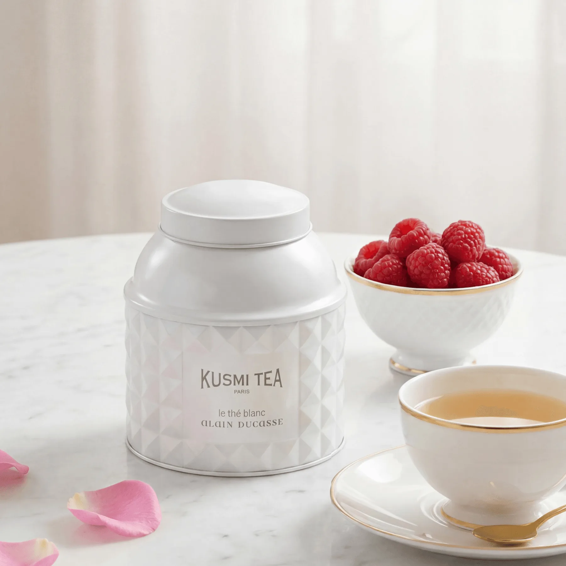 The Best Kusmi Tea for Each Season: A Seasonal Tea Lover’s Guide