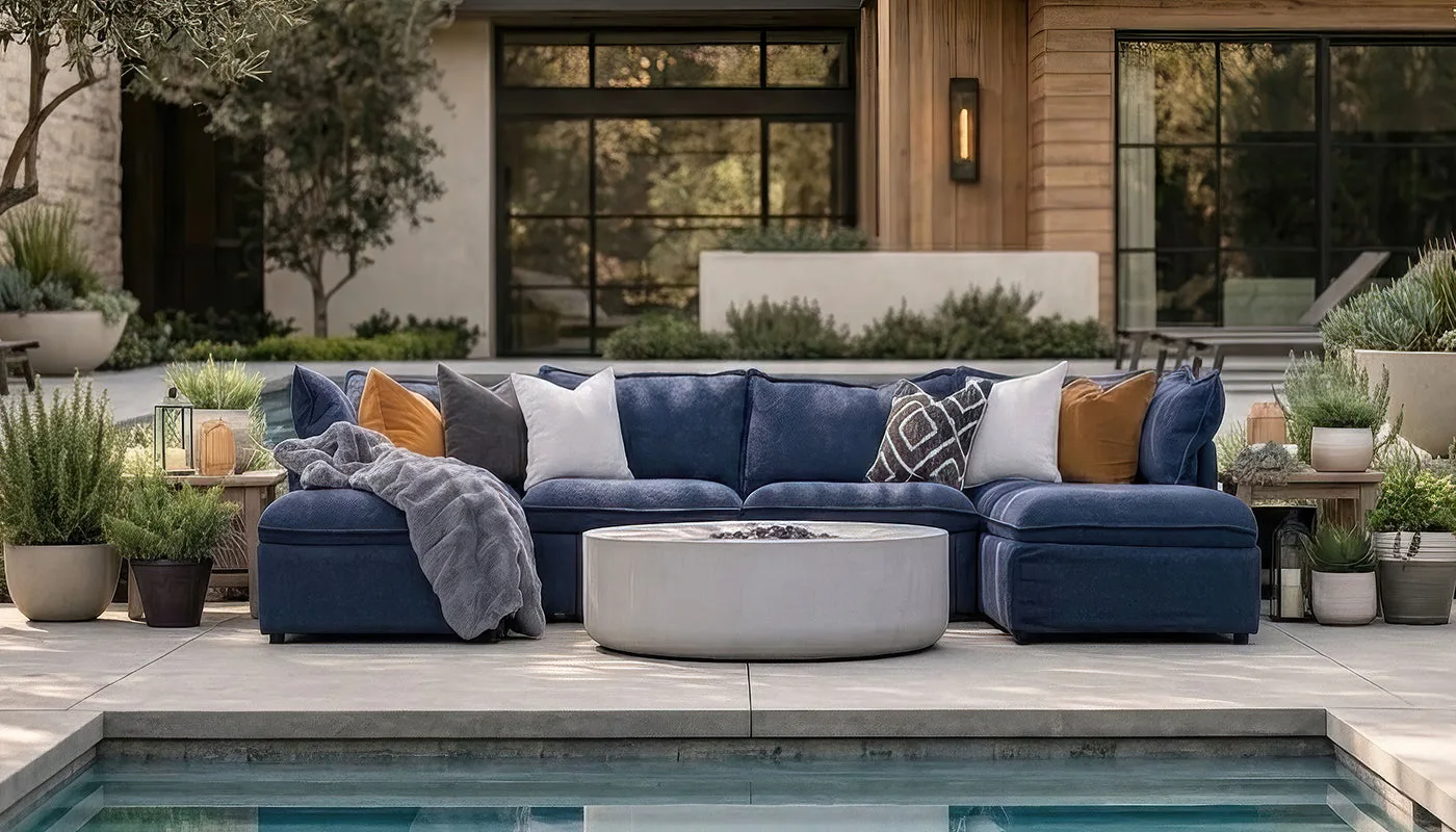 Inside Out Dual Chaise Sectional vs. XL: Größenvergleich