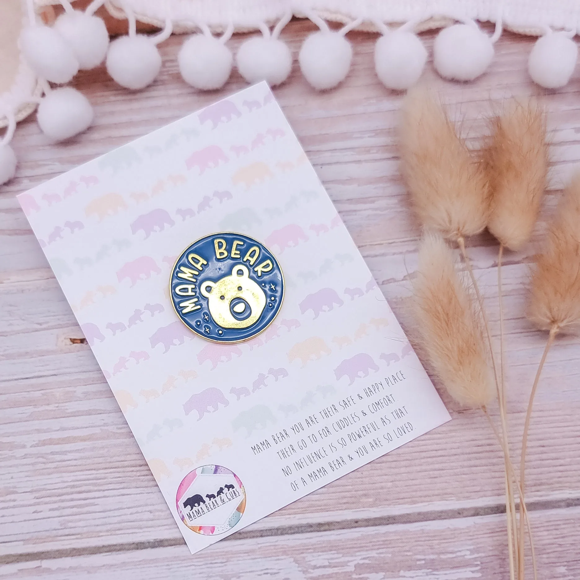 Usar el pin Mama Bear como insignia de enfermería