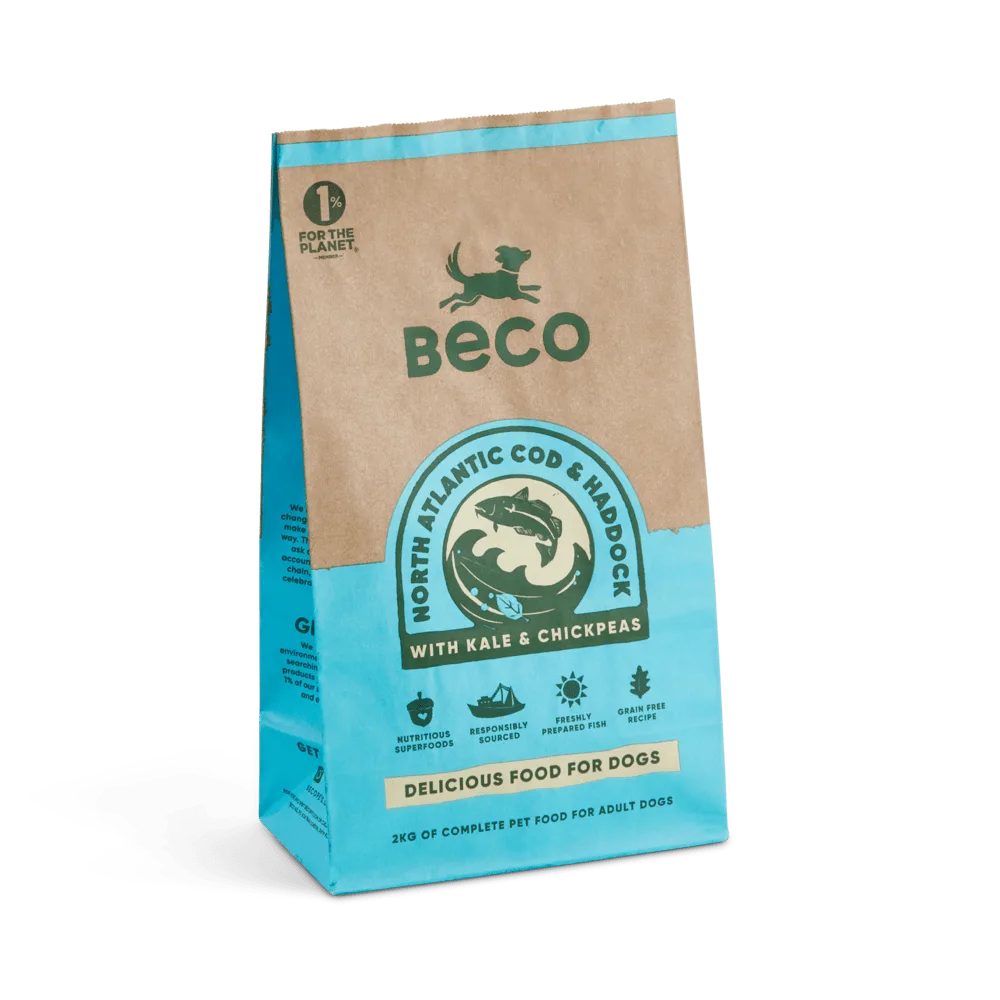 Comida seca para perros de bacalao y eglefino con col rizada y garbanzos
