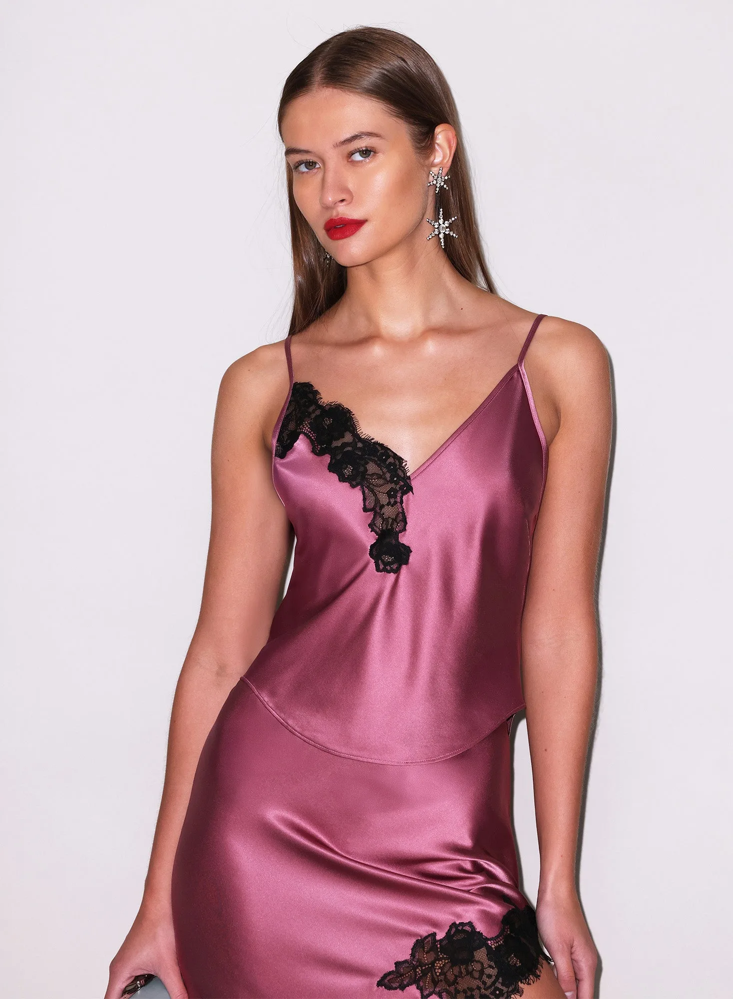 Juliet Lace Cami vs Gio Jacquard Cami: Which Fits You