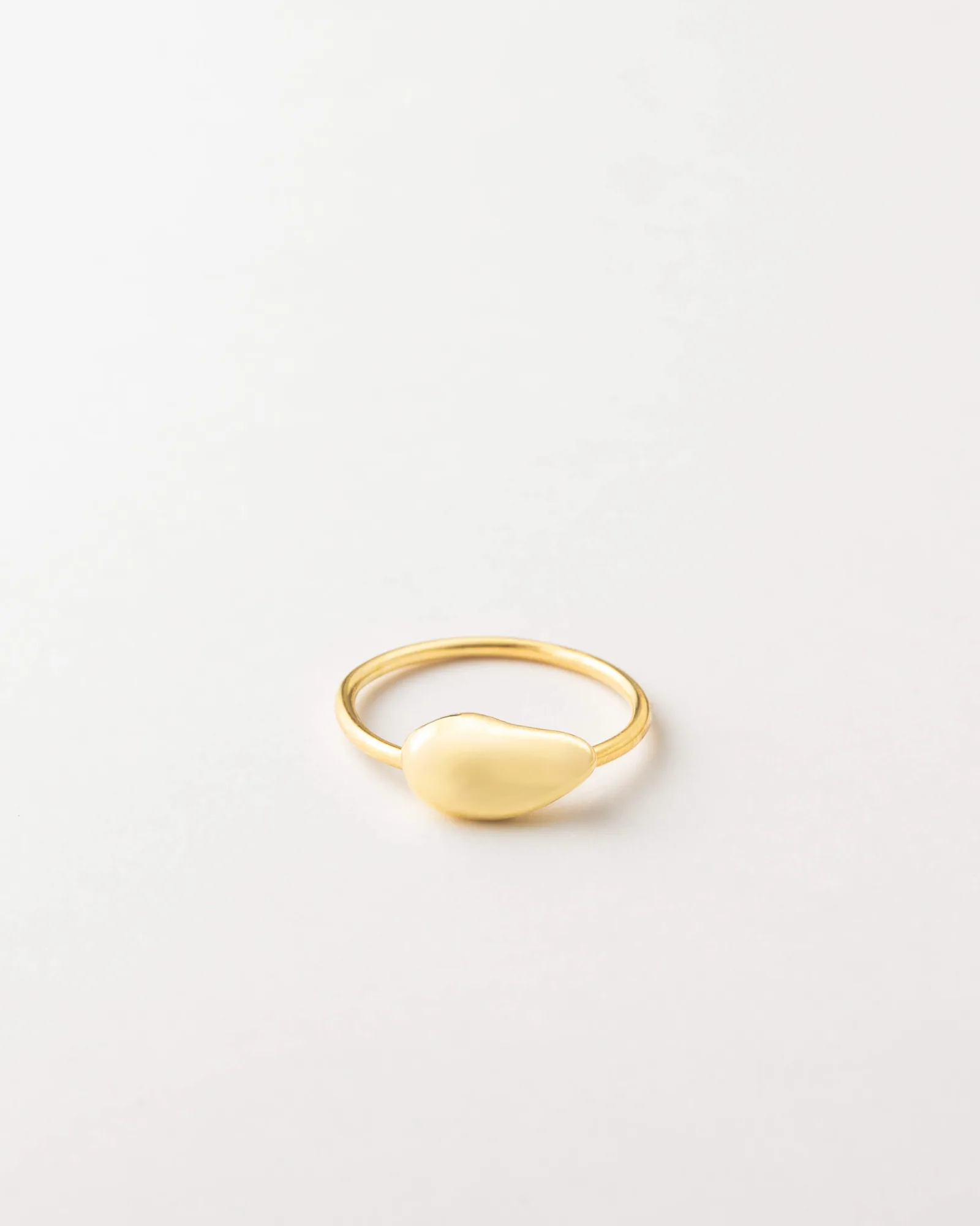 The Ultimate Guide to Pearl Jewelry: Types, Care, and Styling Tips