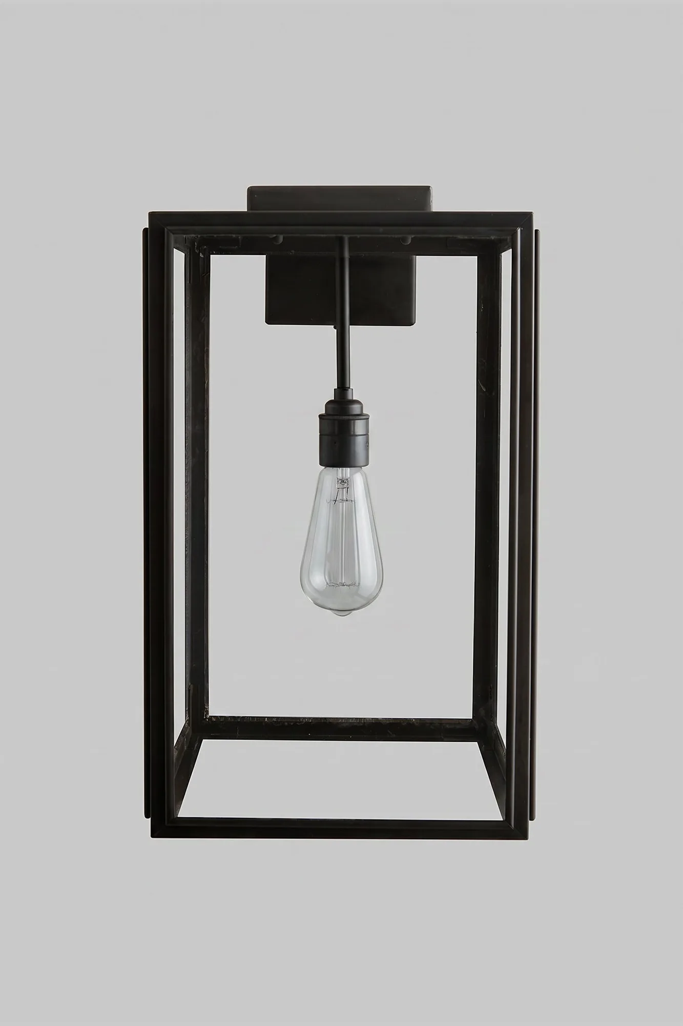 Outdoor Lighting Buying Guide: What to Consider for Your Garden