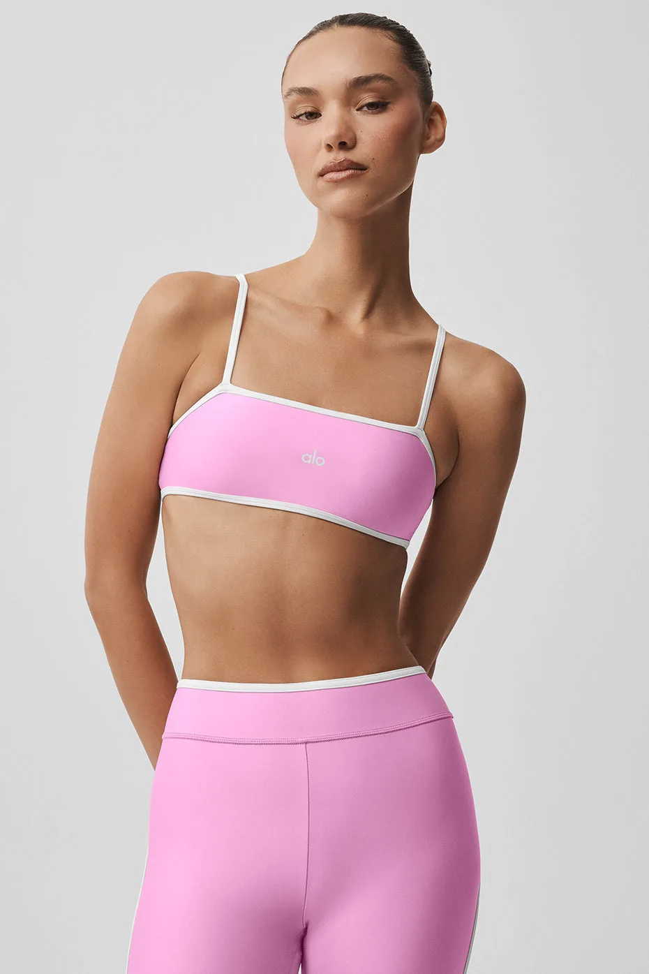 Alo Yoga Legging Care: How to Prevent Pilling and Fading for Long-Lasting Wear