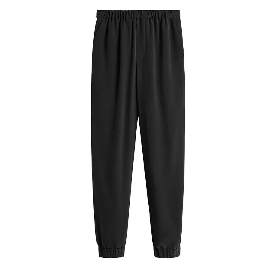 Entretien de votre jogging en soie lavable