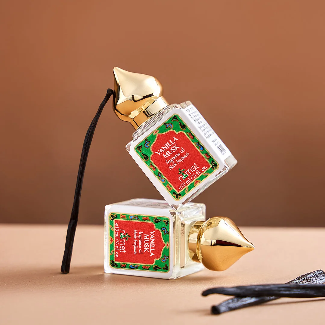 The Ultimate Buying Guide to Perfume Oils: How to Choose the Best Scent for You