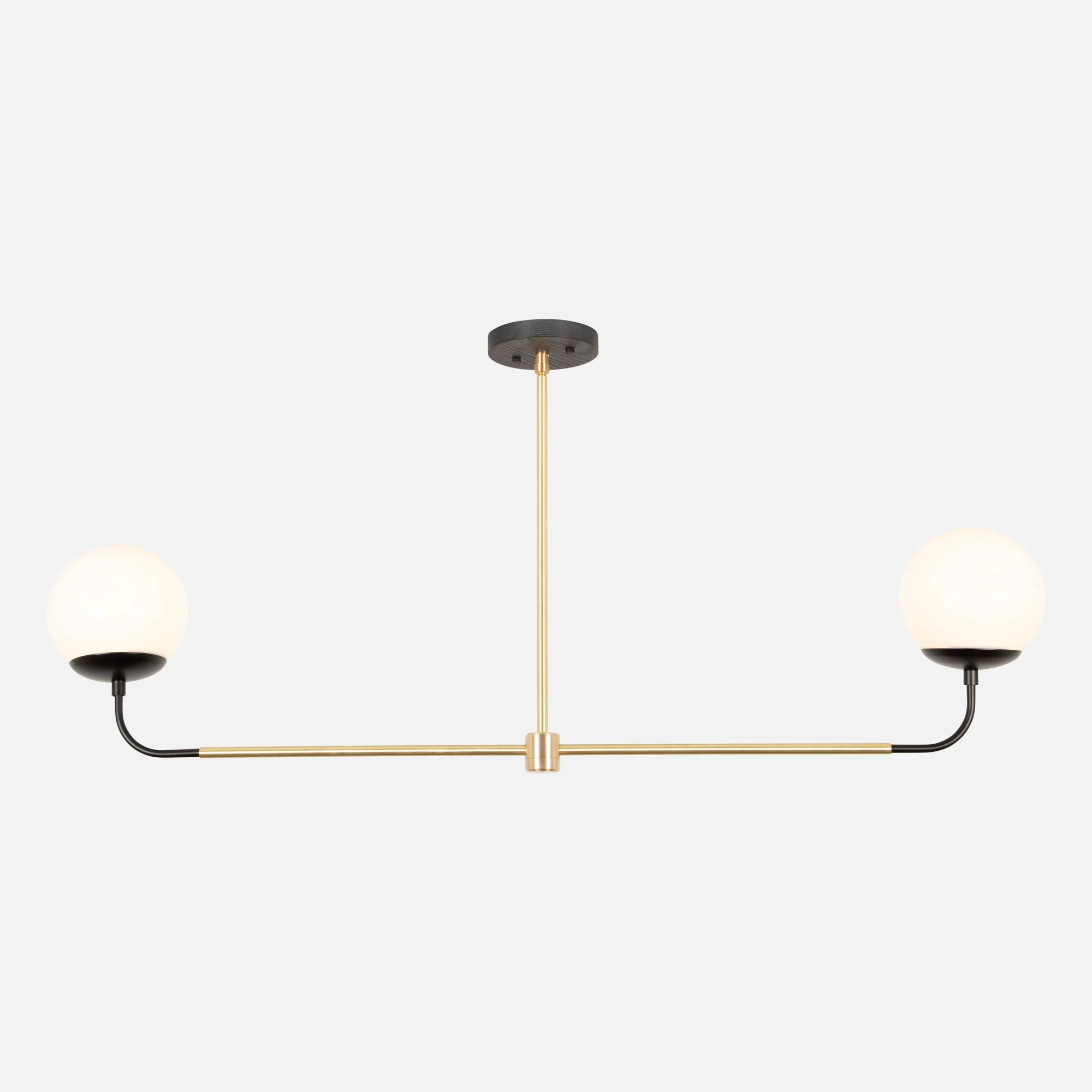 Come installare un lampadario su un soffitto inclinato