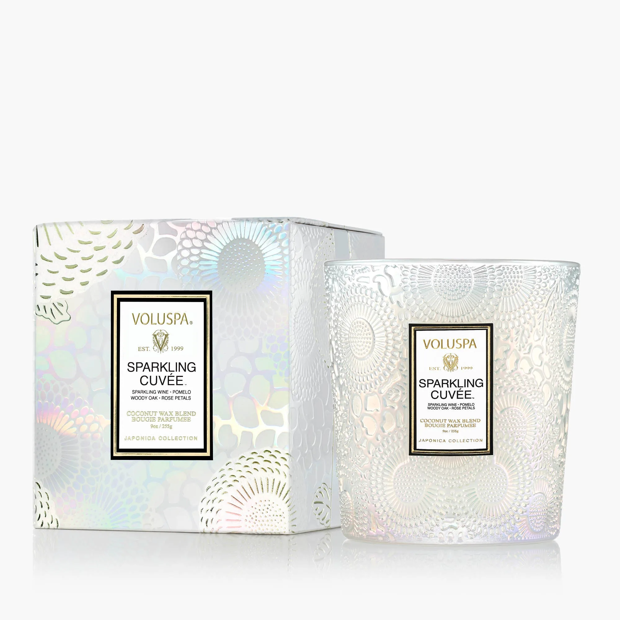 Voluspa Crisp Champagne 5-Wick Hearth Candle Review: Scent and Burn