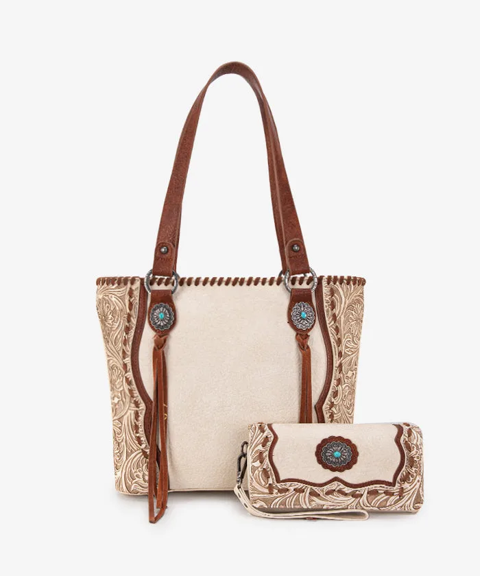 How to Organize Your Western Diaper Bag for On-the-Go Moms: Cowgirl Chic Tips