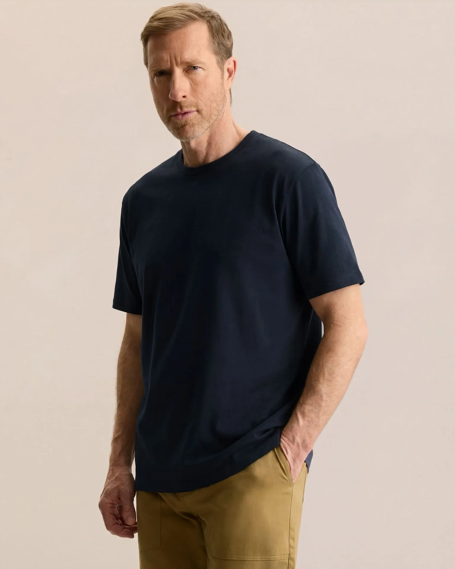 ESSENTIAL OVERSIZE TEE
