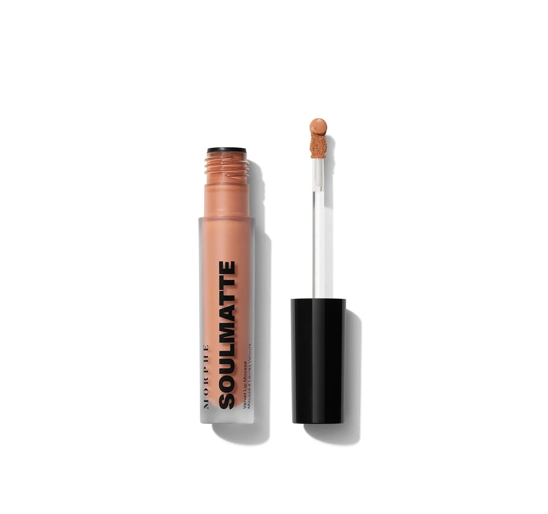 How to Choose the Best Lip Liner for Overlining: Techniques and Product Tips for Fuller Lips