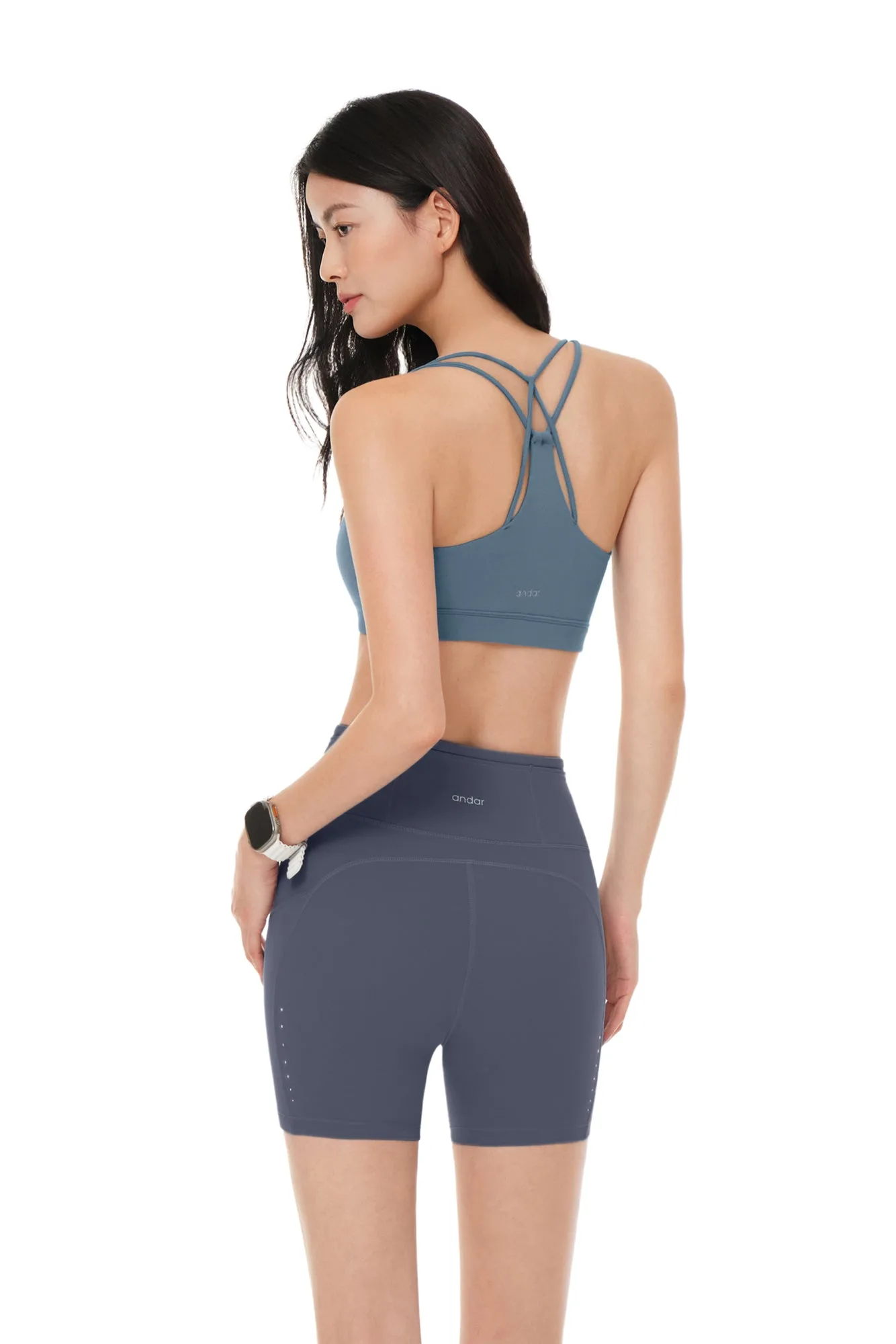 How to Find Your Sports Bra Size at Home: A 6-Step Measuring Guide