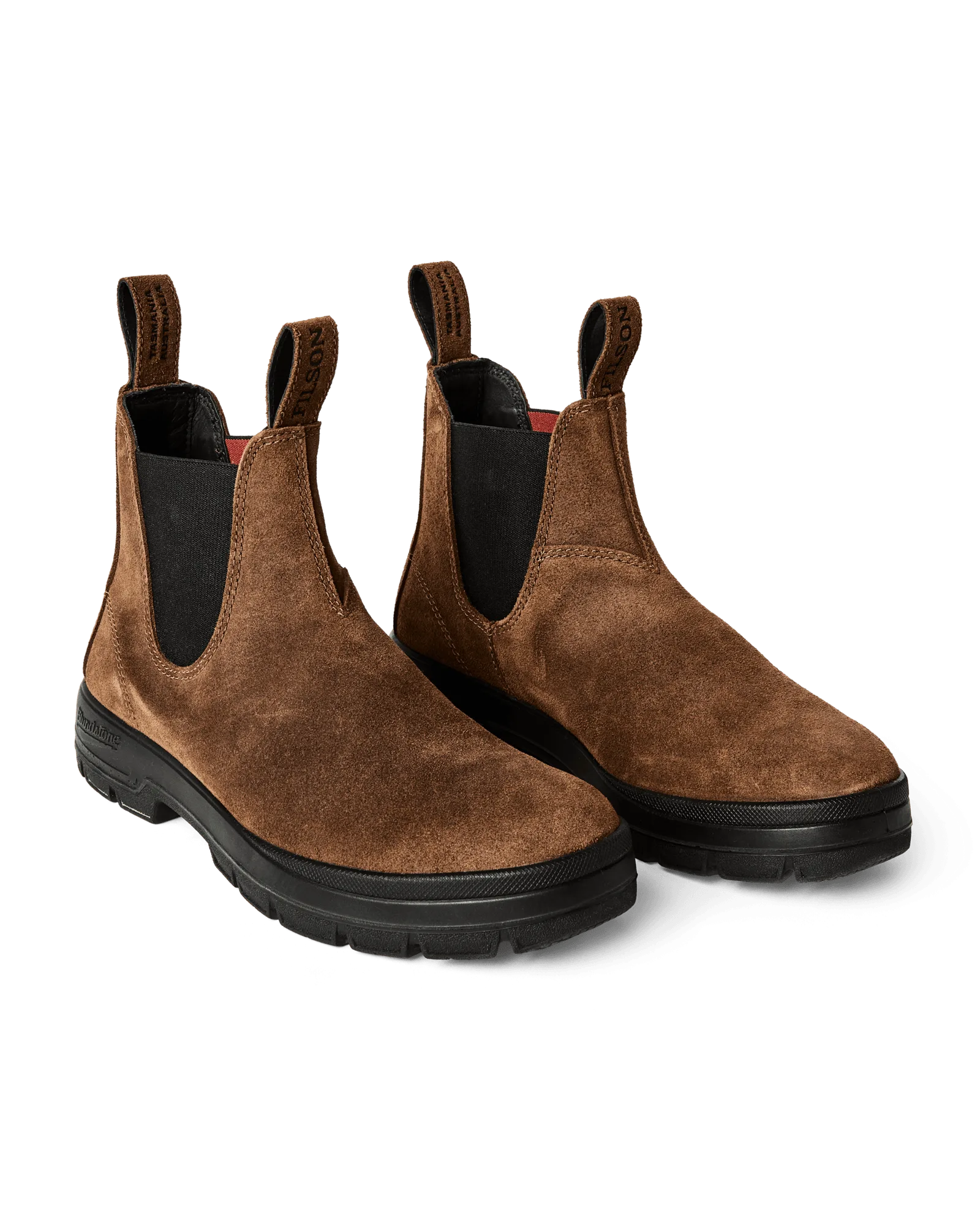 Como calçar botas Chelsea sem dor