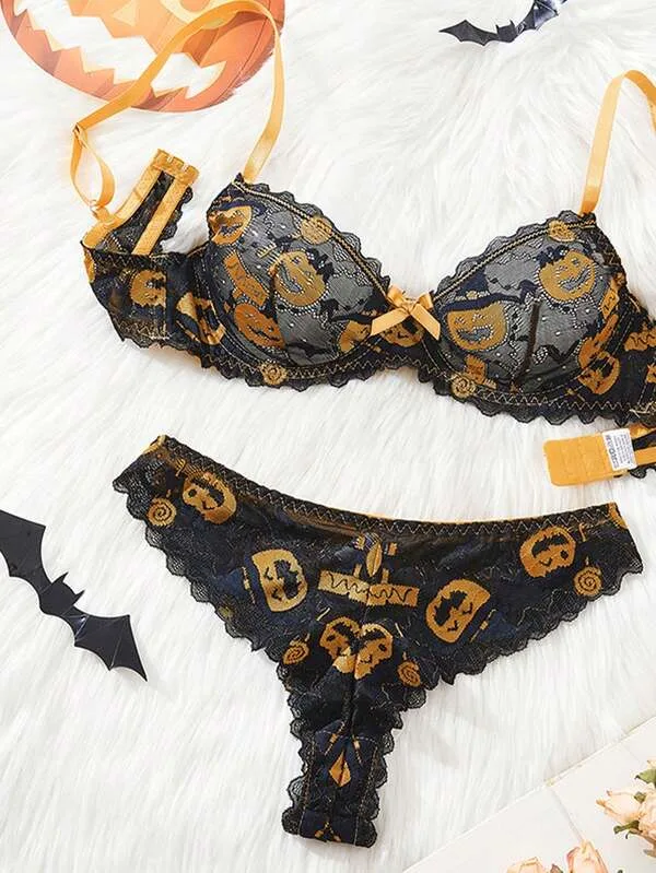 Wicked Pumpkin vs. Untamed Lingerie Set: Which Fits Your Mood