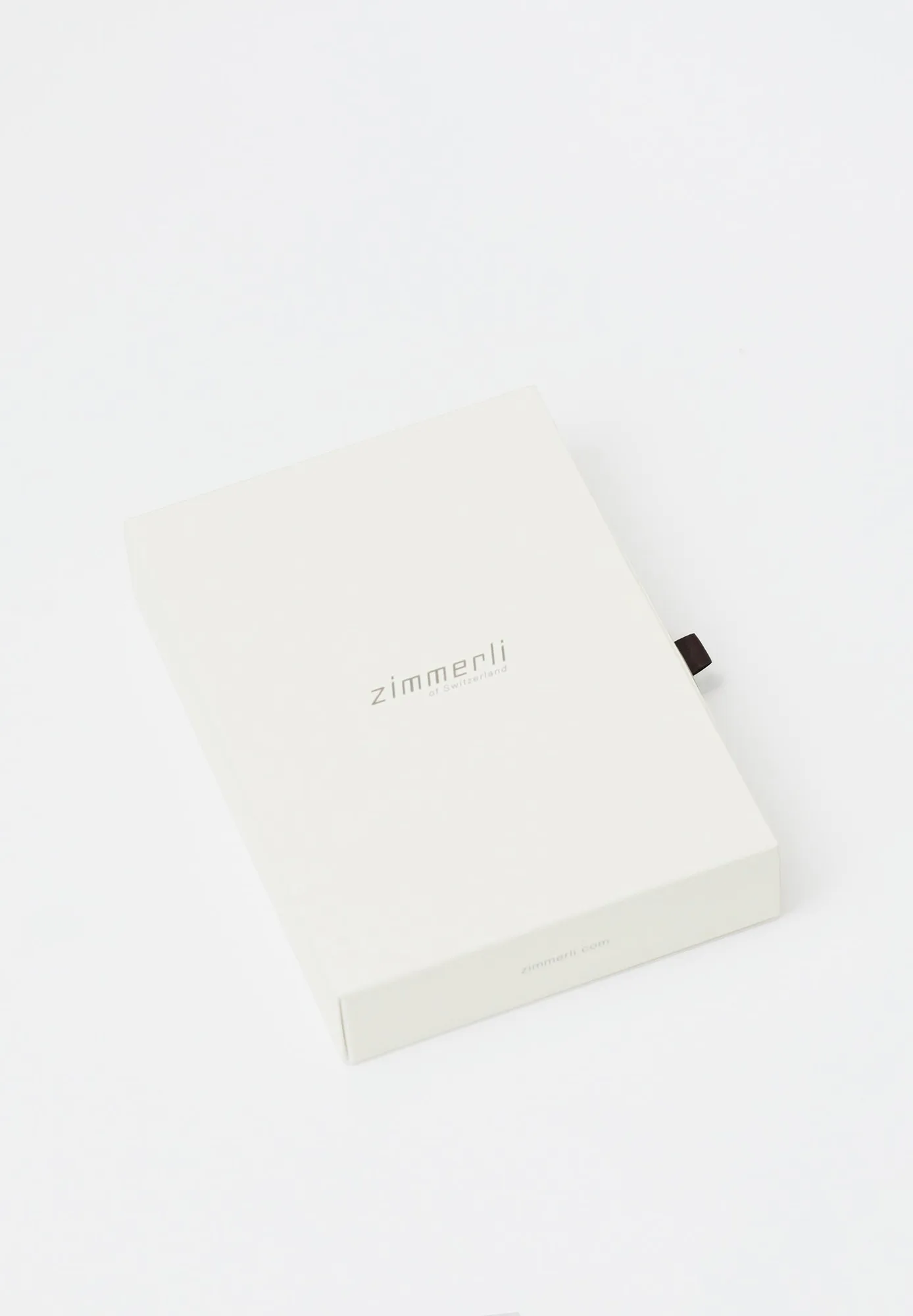 How to Personalize a Gift Box for Any Occasion