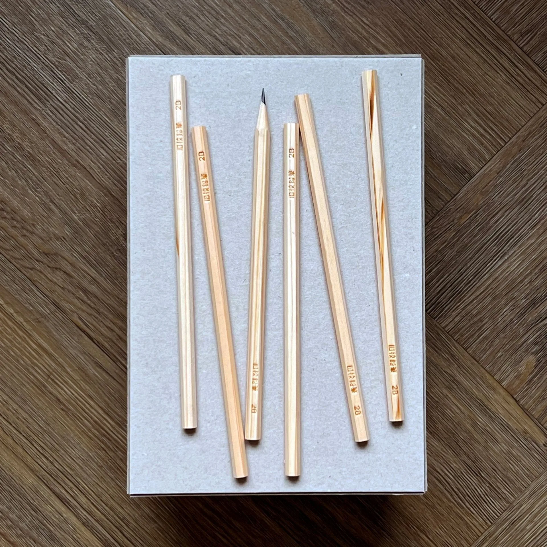 The Best Desk Accessories for a Calming Workspace: A Buying Guide