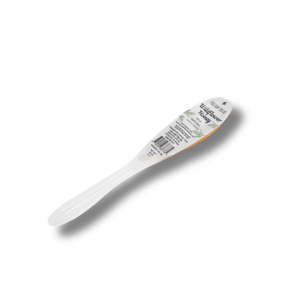Cómo usar cucharas de miel de flores silvestres para el té