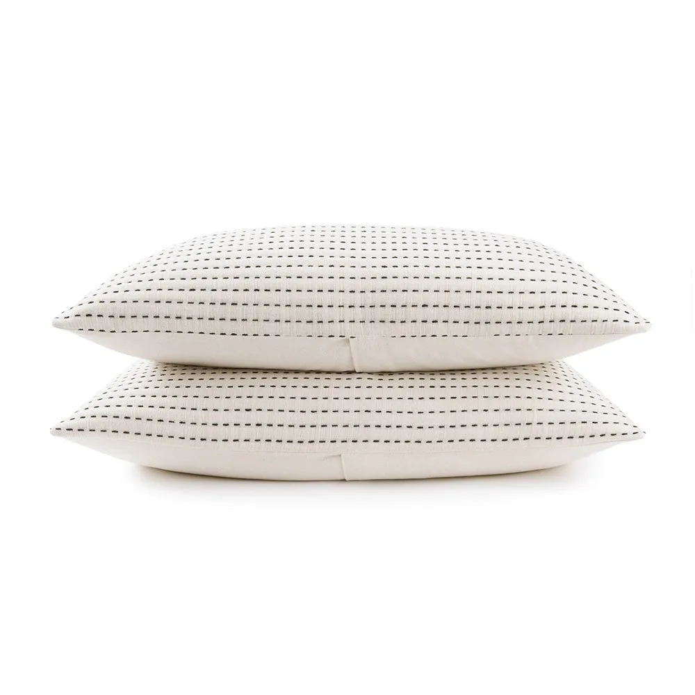 How to Choose the Perfect Sham Set for Your Bedroom Decor