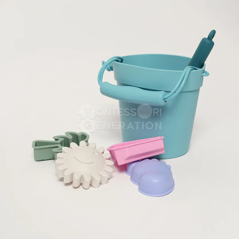 How to Use Montessori Silicone Beach Set for Sensory Play