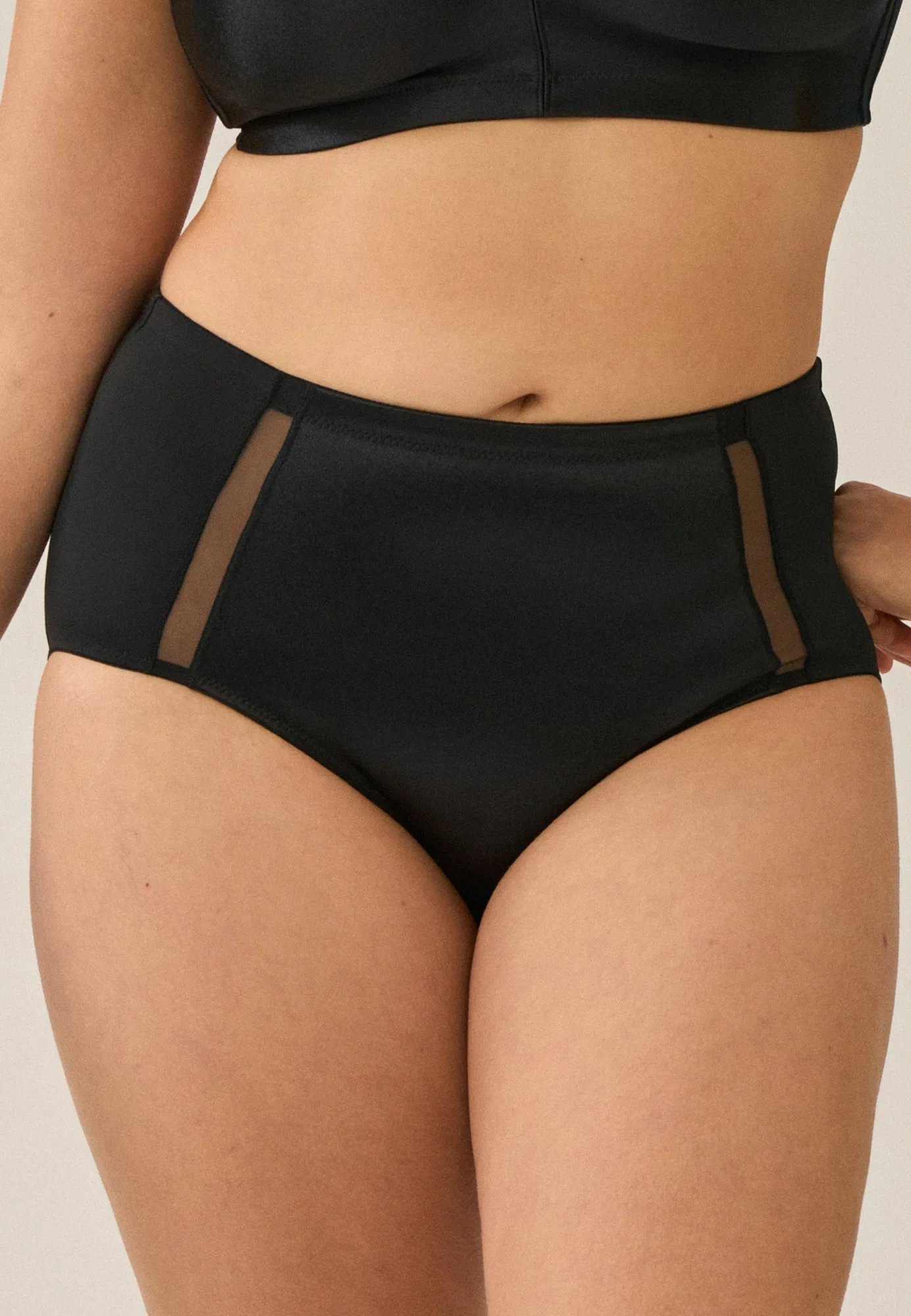Curve Hugger Taillenslip: All-Day Wear Guide