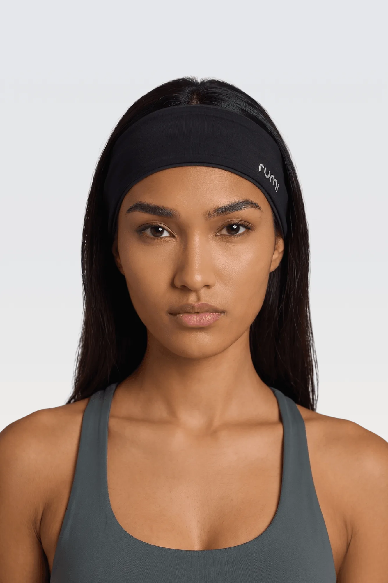 How to Choose a Yoga Headband That Stays Put
