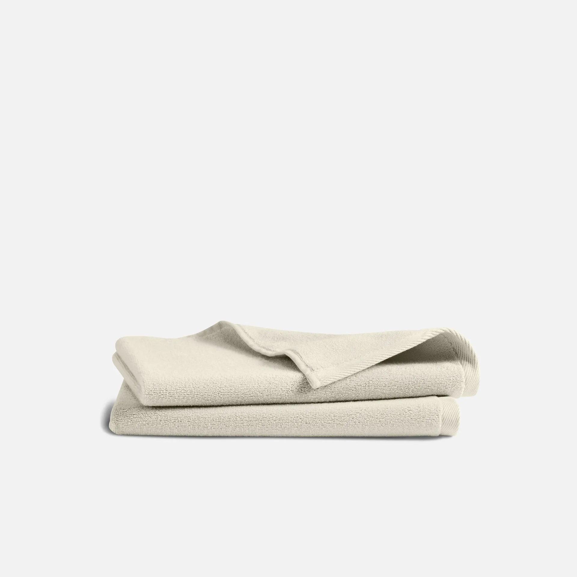 Plush Turkish Cotton Hand Towels vs. Super-Plush Hand Towels: Which Set Is Right for Your Bathroom?